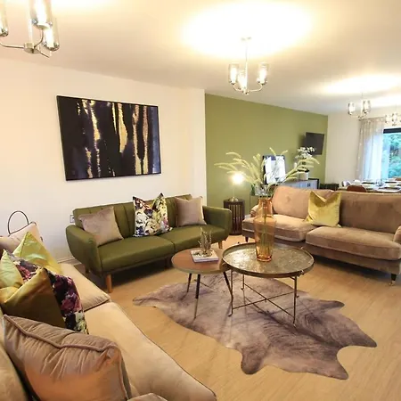 아파트 Cabot Mews 8 브리스틀