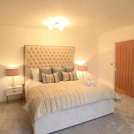 Apartment Cabot Mews 8 *